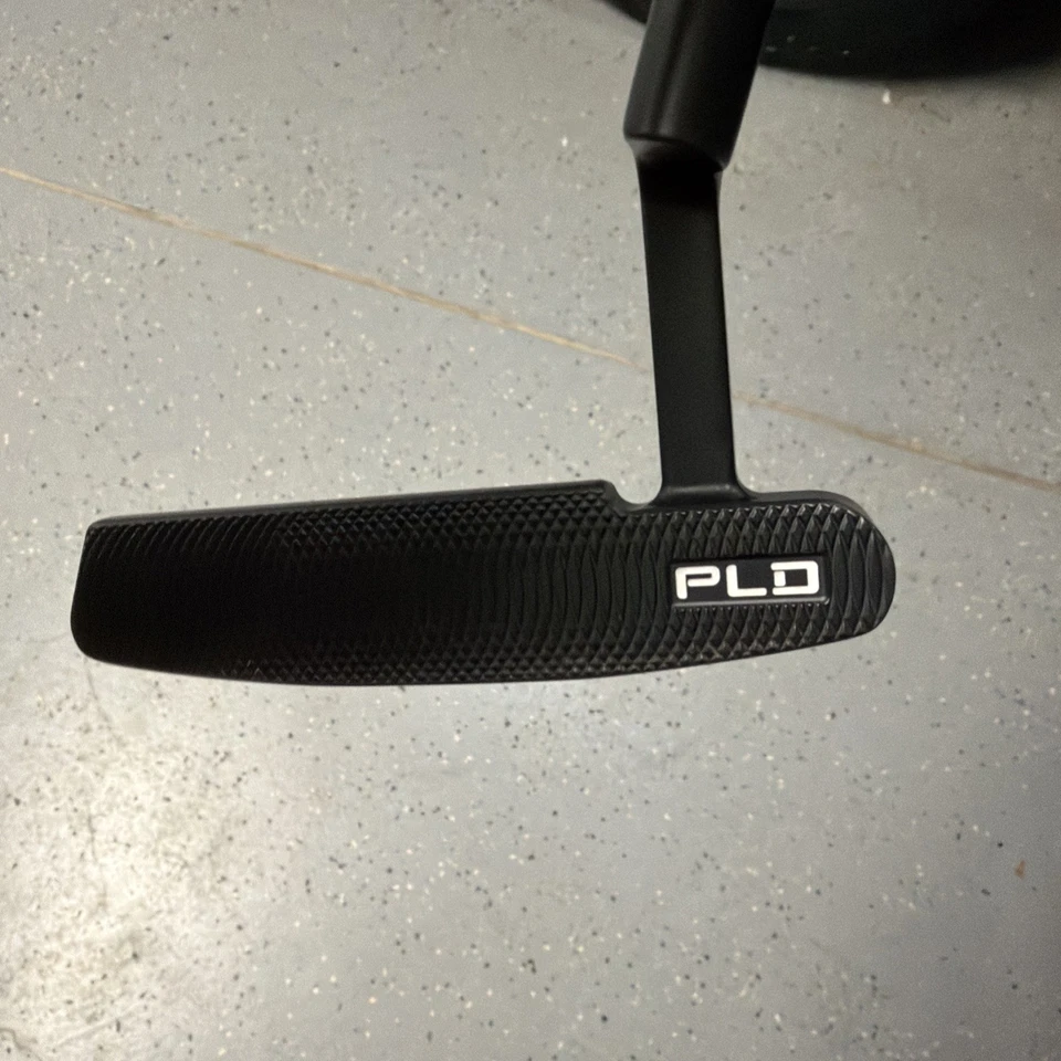 Ping PLD milled Anser Putter matte black, 35 inch, RH,  lightly used - Image 2 of 4