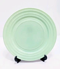 Vintage Hazel Atlas Moderntone Platonite 9" Plate