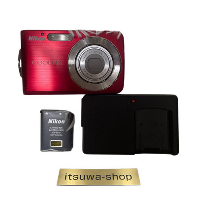 Nikon COOLPIX S210 8MP Rot Kompakt Digitalkamera mit SD-Karte