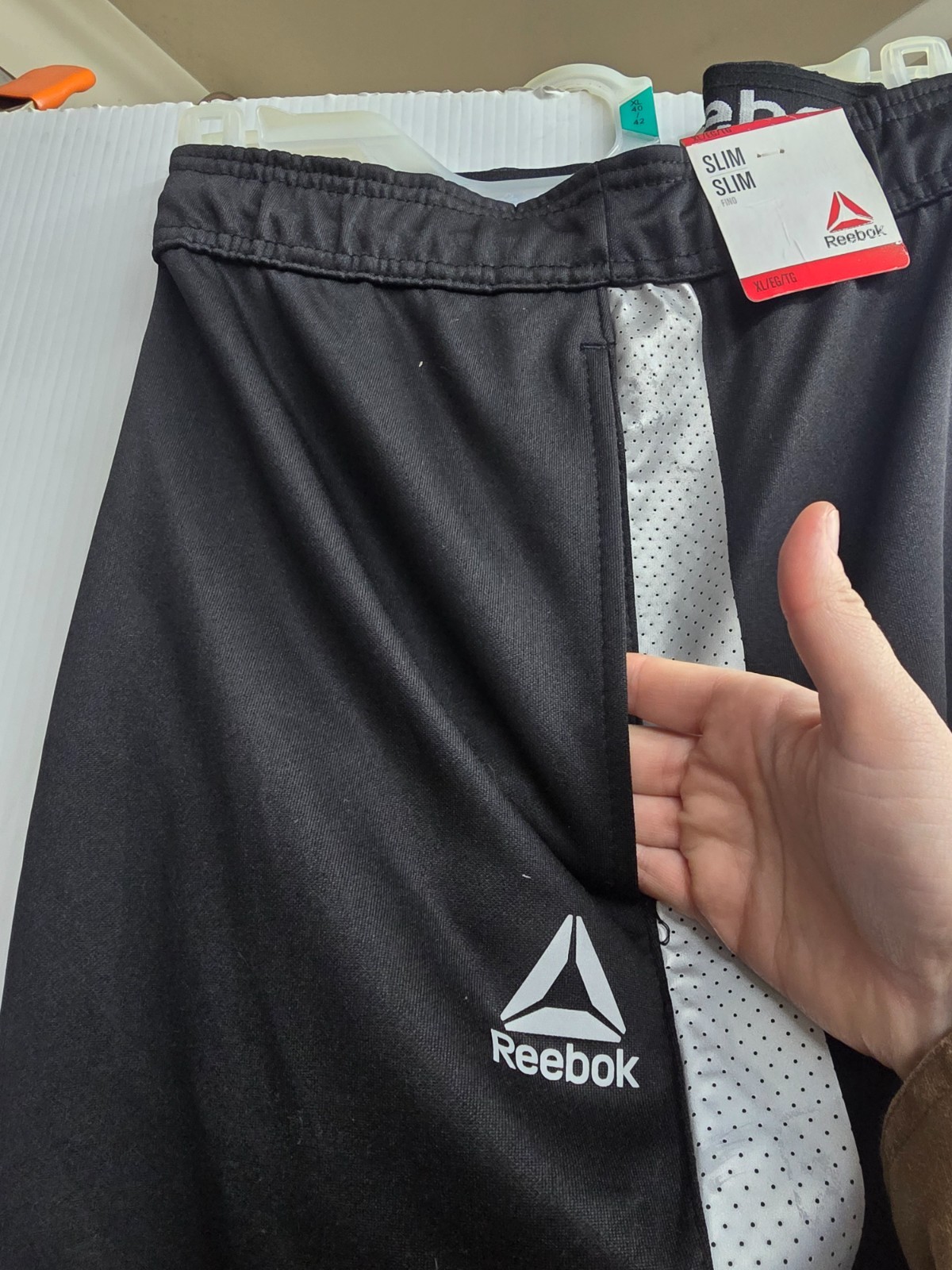 Reebok NEW Men's Black Slim Elastic Waist Drawstring Interlock Pants thumbnail 3