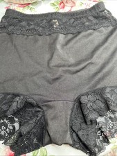 Vtg PIN UP PANTIES Medium High Waist Lace Front Silky Shaper Retro 4002 Black