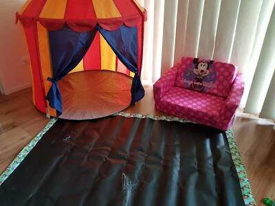 Minnie Mouse Flip Out Sofa Circus Tent And Chalk Play Mat Toys
