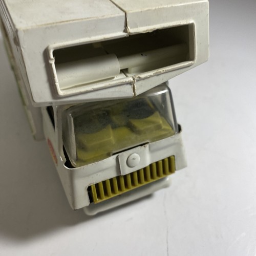 Vintage 1974 TONKA Winnebago RV Camper! Pressed Steel & Plastic MINNIE WINNIE! - Picture 6 of 6