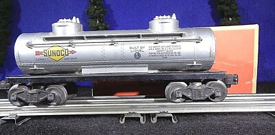 Postwar Lionel #6465 Sunoco 2-Dome Oil Tank Car, With Org/box
