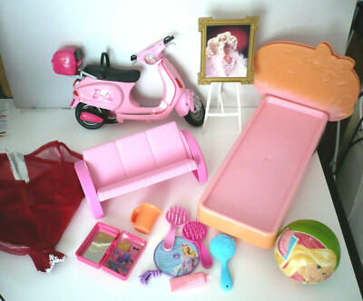 KONVOLUT ZUBEHÖR BARBIE MATTEL STOCK JOB VESPA BETT BILD SOFA KAMM