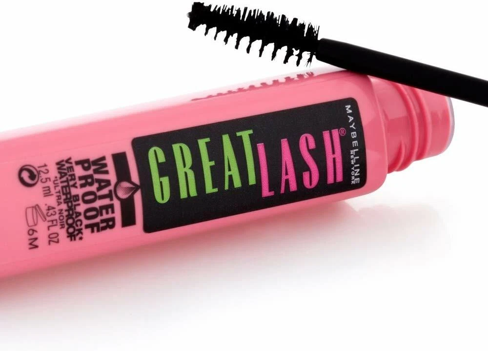 Тушь maybelline mascara. Maybelline great lash mascara - very black. Тушь maybelline great lash mascara. Тушь мейбелин great lash. Тушь мейбелин зеленая.
