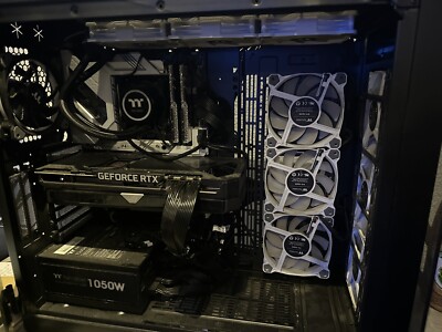 Ein High End PC + 3 Monitore + Astro A40 Mit MixAmp + M&K