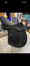 Wintec 500 WIDE 17in Black Synthetic Horse Saddle Easy-Change Gullet System