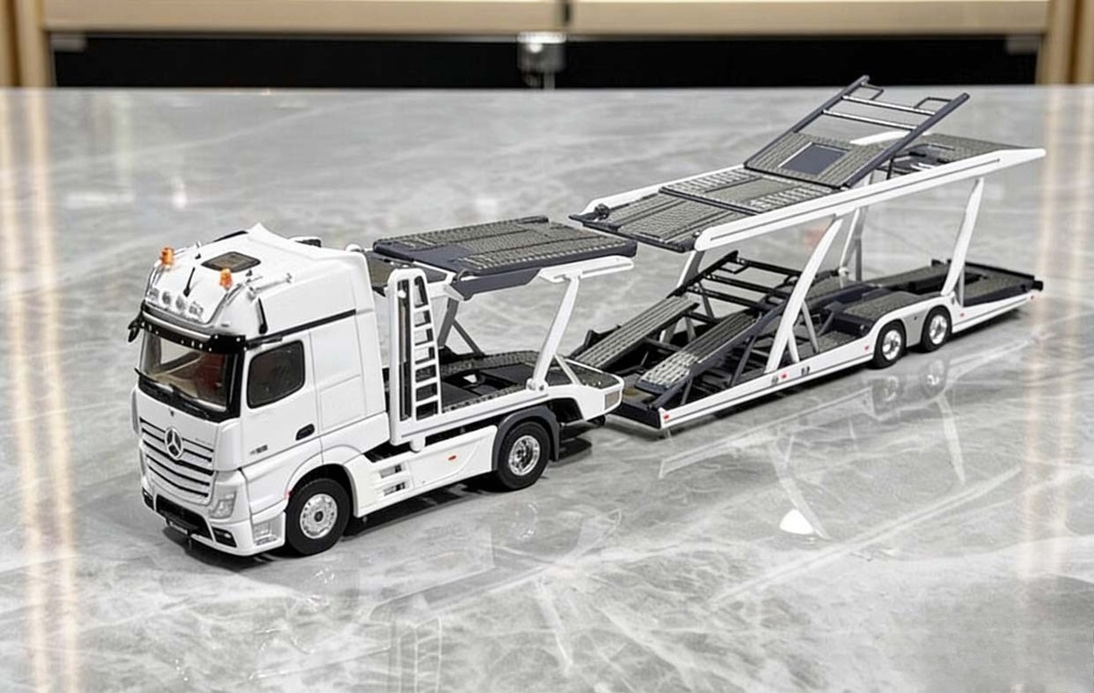 GCD 1:64 White Actros Gigaspace 4x2 Trailer Truck Model Diecast