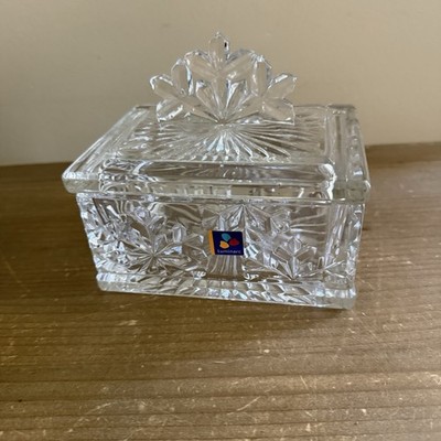 Snowflake Covered Glass Box Holiday Magic Candy Bee Box Dish by Luminarc New