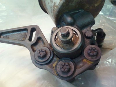 1955 Lincoln Capri 341 cu in (5.6 L) V8 engine Power Steering Pump EAD-33554-A
