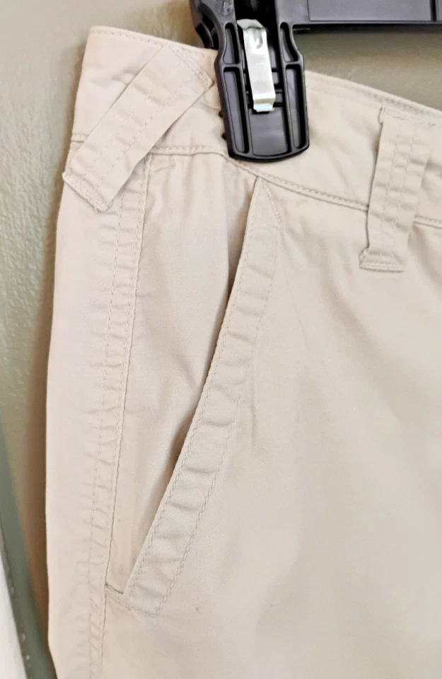 Pantalones Cortos Candies Junior Talla 9 Cintura 33 Caqui Y2K Años 90 Básicos Normcore Informales Foto 4 de 4