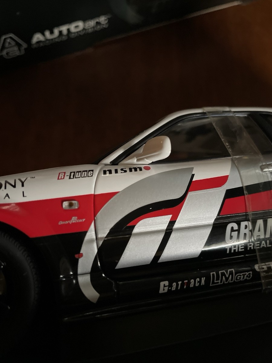 AUTOart 1/18 Nissan Skyline R34 Gran Turismo PS2 Playstation 2 PS