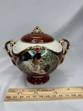 2001 Gone With The Wind Music Box Scarlett Asks a Favor by Ardleigh Elliott