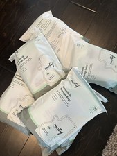 Motif Medical Breastmilk Storage Bags 300Ct 8 oz Single Use Breast Milk Sealed