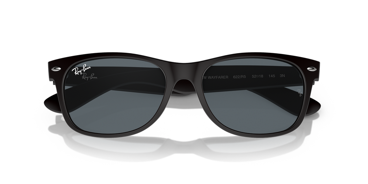 小物 Ray-Ban RB2132F 622 NEW WAYFARER MATTE Ray-Ban New Wayfarer Matte Black/Blue 58 mm Sunglasses RB2132 622