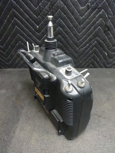 KYOSHO CONCEPT 60 RC ENGINE POWERED HELICOPTER Chassis w/ Engine & Radio / Gyro - Picture 15 of 17