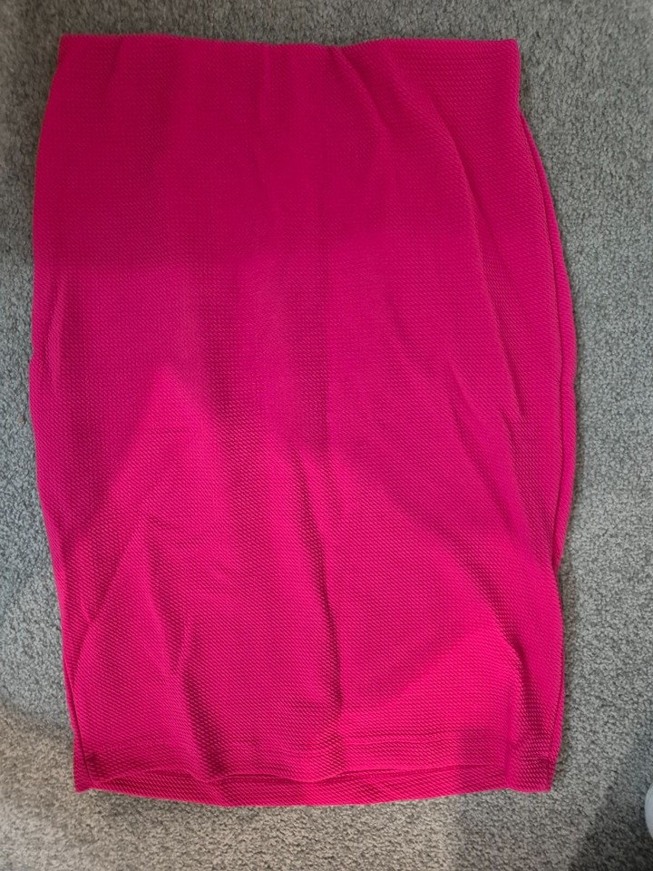 SES straight stretch skirt Pink textured Size 8 EUC