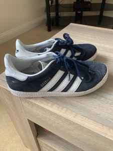 boys adidas gazelle