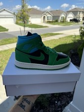 Size 6.5 - Air Jordan 1 Mid Lucky Green Aquatone W