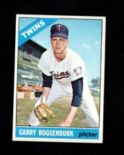 1966 Topps  # 582 Garry Roggenburk NM