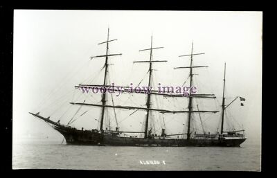 um 4553 - Segelschiff - Alonso, vor Anker - Foto