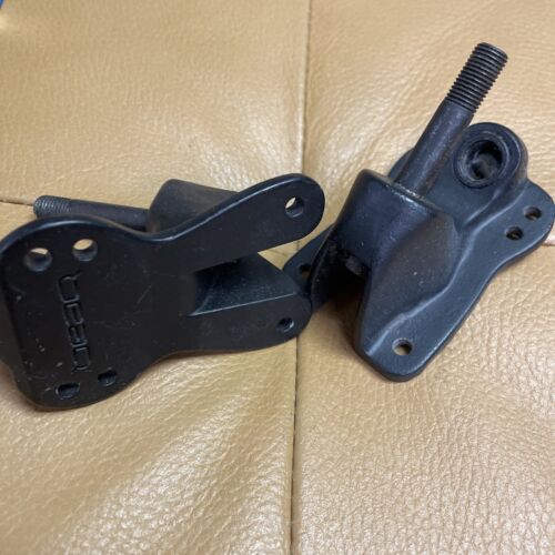 Bear longboard baseplates 2 qty black Never used