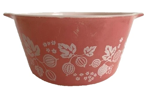 Vintage White on Pink Gooseberry 1 Qt. Pyrex 473 Casserole Bowl - No lid