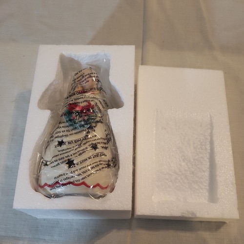 LENOX MERRY & LIGHT Christmas Angel Figurine Sculpture - NEW in BOX - LIGHTS UP! - Picture 3 of 3