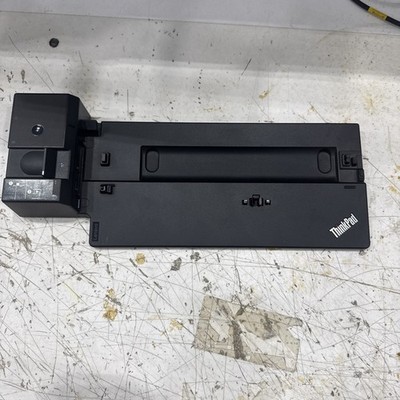 Lenovo ThinkPad Pro Ultra Docking Station 40AJ 01YT274 W/ Lenovo 135W AC Adapter