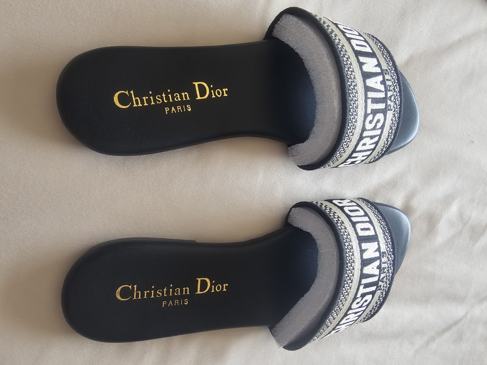Christian Dior Dway Women’s Logo Slide Sandals Black/Beige EU 39 UK 6 image 9
