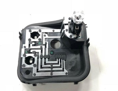 NEU ORIGINAL VW PASSAT 2011-2015 LIMOUSINE ÄUSSERE RÜCKLEUCHTE BIRNE TRÄGER RECHTS O/S