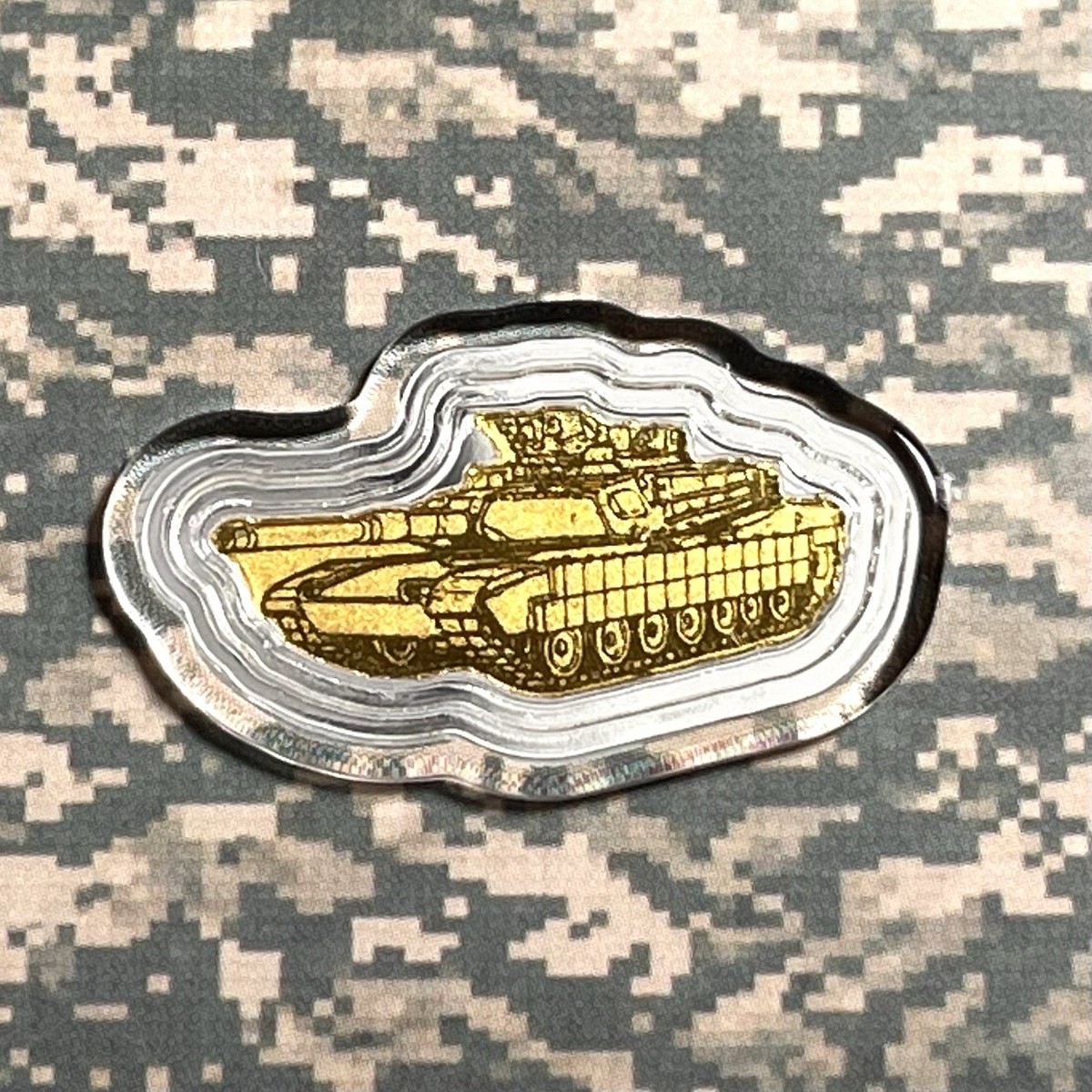Gold Tank US Army Art Bar 1/1000th Oz .999 Fine Gold Eagle Made In