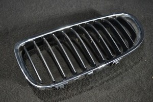 BMW E90 E91 Kühlergrill Frontgrill Grill Niere links 7201967 (#5)