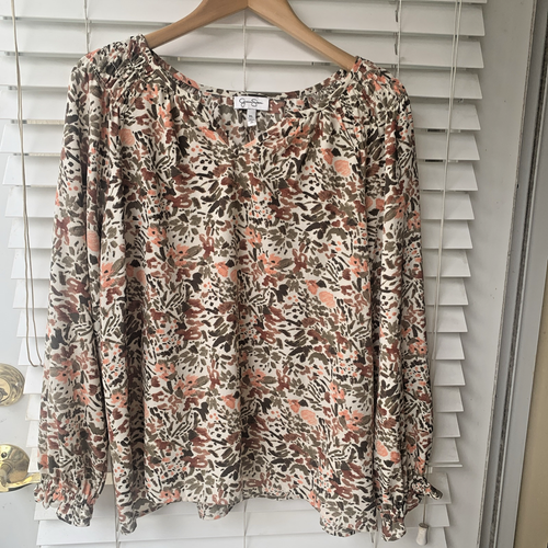 Jessica Simpson Damen Langarm Boho - V-Ausschnitt Bluse, Creme&Braun Gr. XL