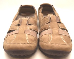 clarks shoes free shipping