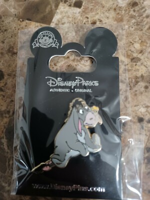 2006 Disney Booster Collection Eeyore & Bee Pin NIP