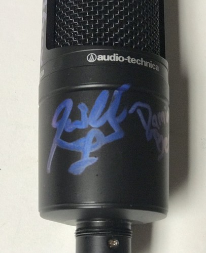 Autographed Axemaster Audio Technica AT2020 Condenser Microphone- w/COA - Picture 5 of 5