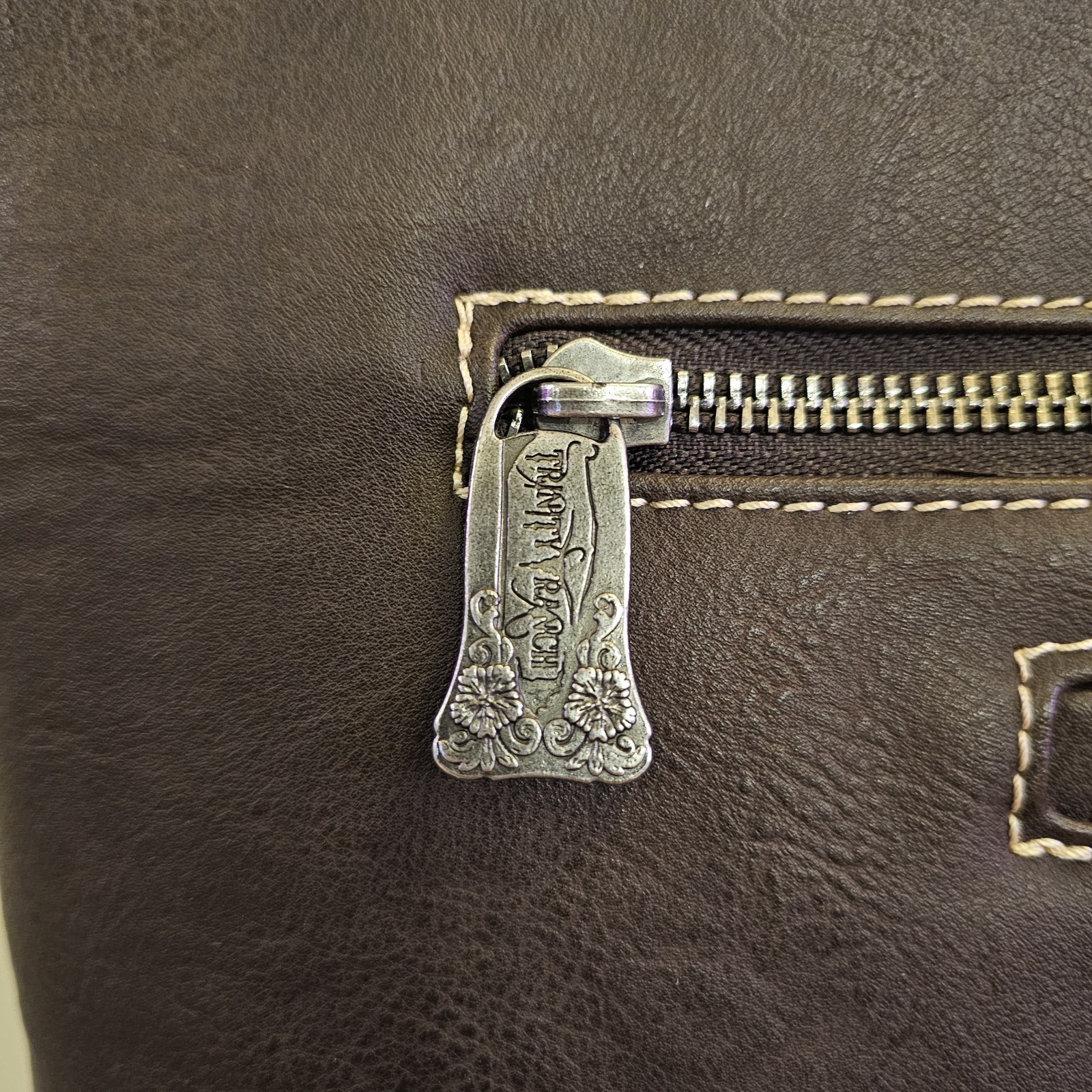 Trinity Ranch Western Studded Embossed Floral Sho… - image 8