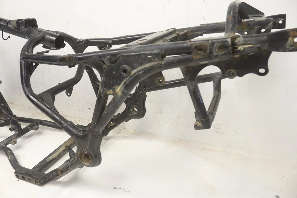 Yamaha Moto 4 225 2x4 86 Frame 2HT-21110-00-33 50479 Foto 4 de 4