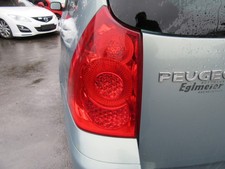Orig. Heckleuchte Rücklicht links - Kombi - Facelift Bj. 05 Peugeot 307 SW 140