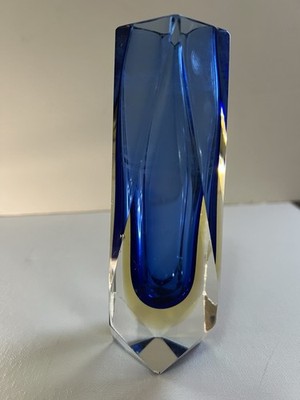 Vintage 6.5  Murano Mandruzzato Blue/Yellow Sommerso Faceted Glass Vase