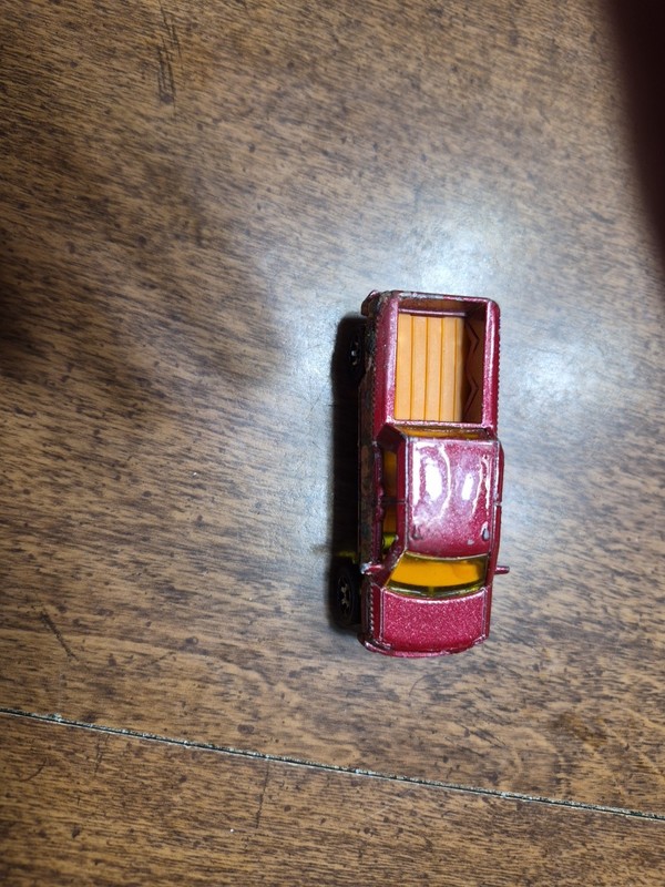 Matchbox All Terrain  (2007) GMC Terradyne 