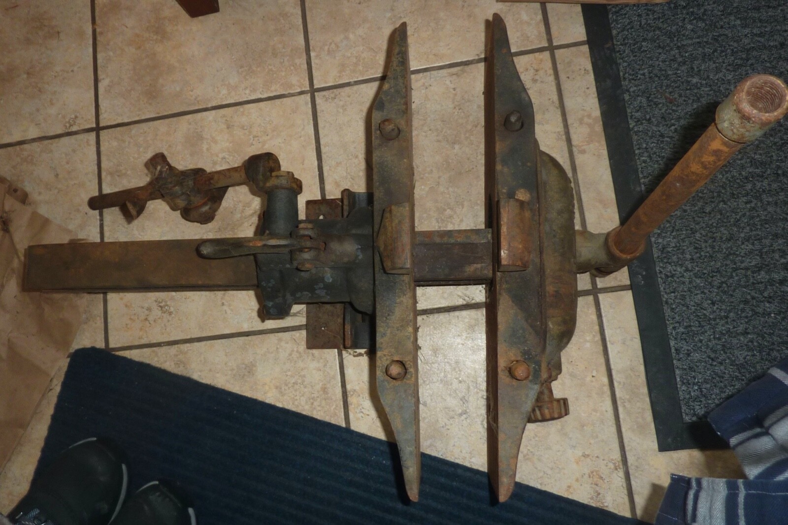 Picture 4 of 6