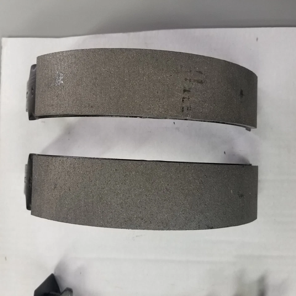 KIT ZAPATA FRENO TAMBOR TRIKE LEHMAN, MONARCH, RENEGADE, GTL, TRAMP, CHACAL, GB1118 Foto 4 de 4