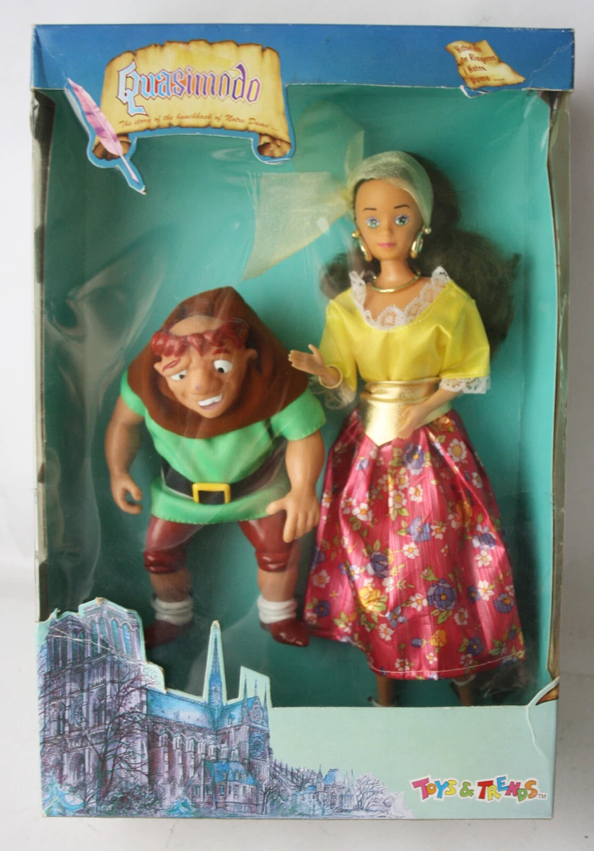 VINTAGE 90 S HUNCHBACK OF NOTRE DAME QUASIMODO ESMERALDA DOLL