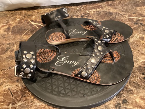 Envy Leather Studded Flat Women’s Sandals Size 8