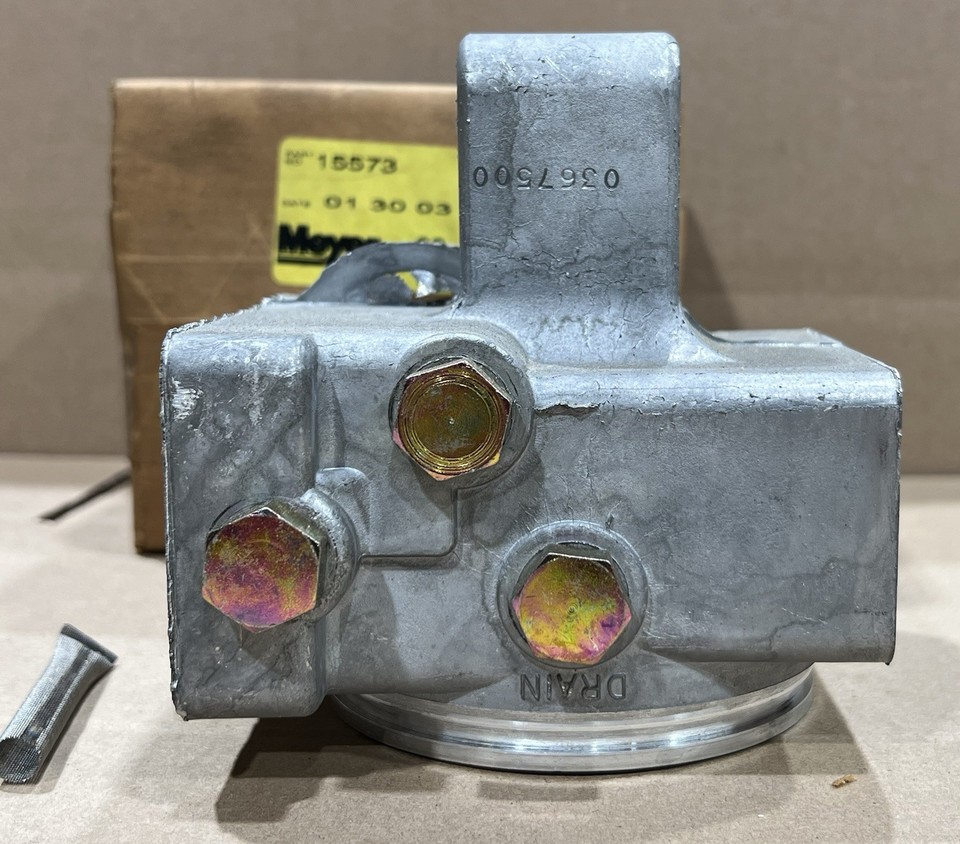 MEYER SNOW PLOW E46 E47 E-47 HYDRAULIC PLOW PUMP - SAND BLASTED