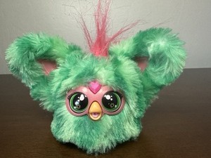 Hasbro Furby Electronic Interactive Plush Toy Green 2023 F8894 Ages 4-11