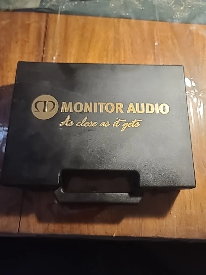 Monitor Audio Gr20 扬声器 Spike 地板光盘和音频锥钉套件 金色  — 第 4/4 张图片